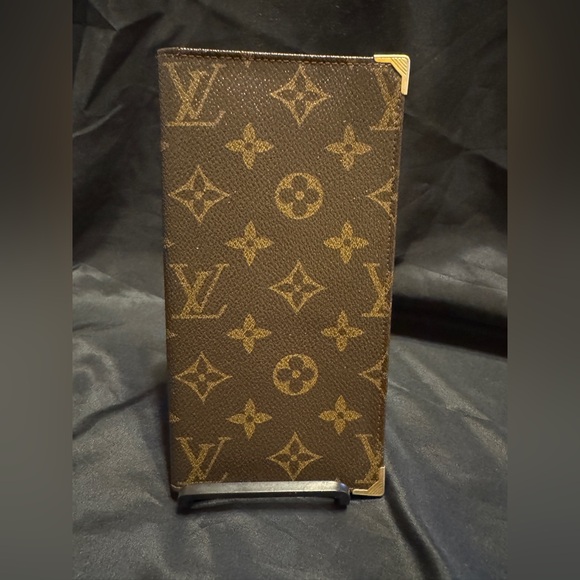 Louis Vuitton LV Monogram Gold Tips Check Book Long Bifold Wallet - Unisex - Picture 1 of 15